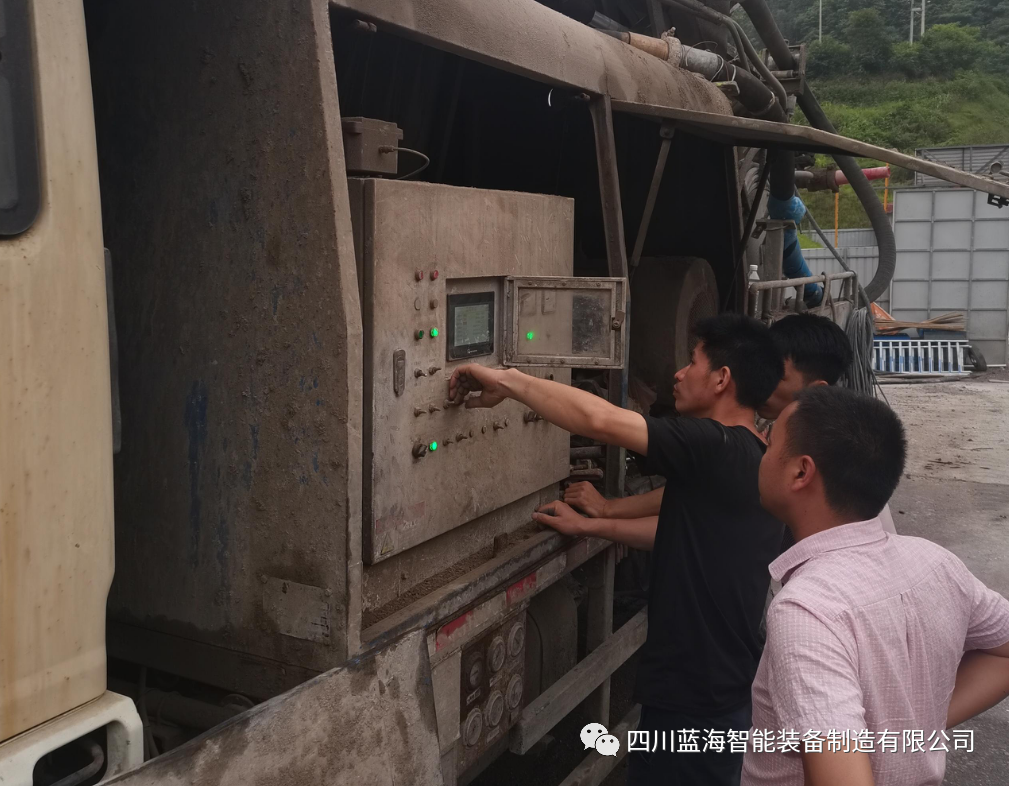 蓝海智装售后服务巡防拉隆村2号隧道出口隧道